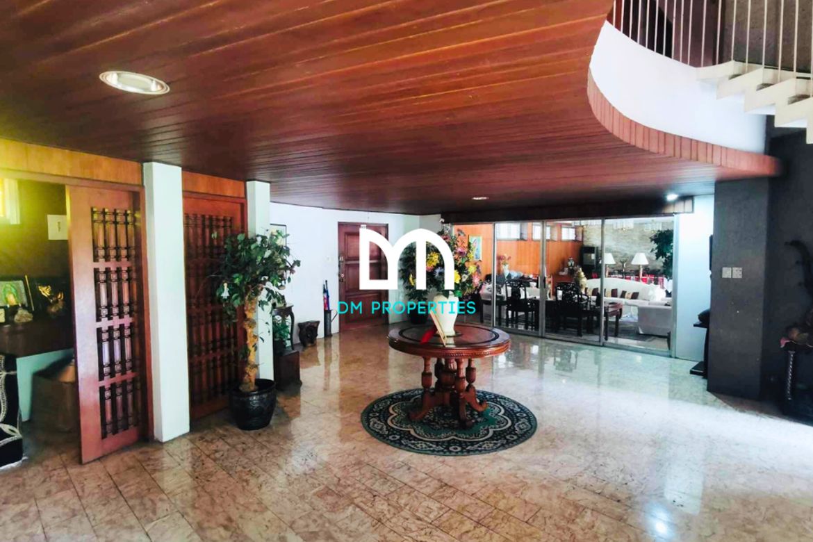 6 Bedroom House for Sale in Greenhills, San Juan, Metro Manila