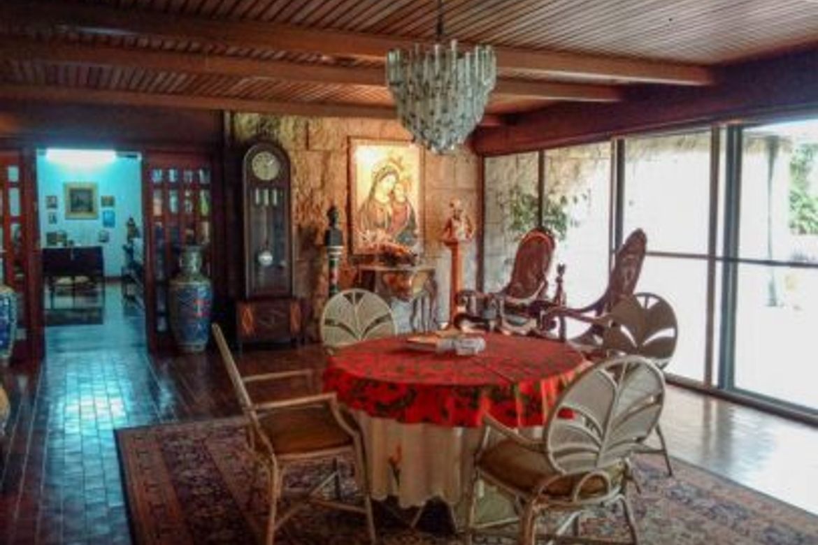 6 Bedroom House for Sale in Greenhills, San Juan, Metro Manila – photo 3