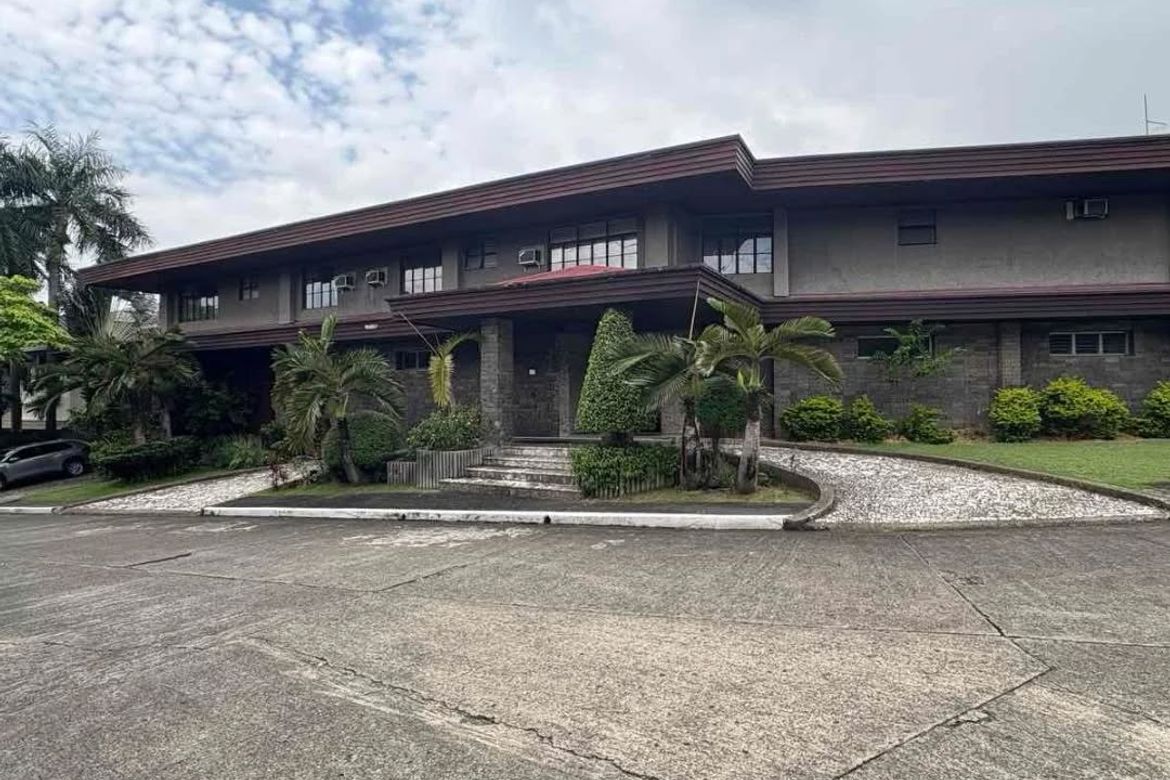 6 Bedroom House for Sale in Greenhills, San Juan, Metro Manila