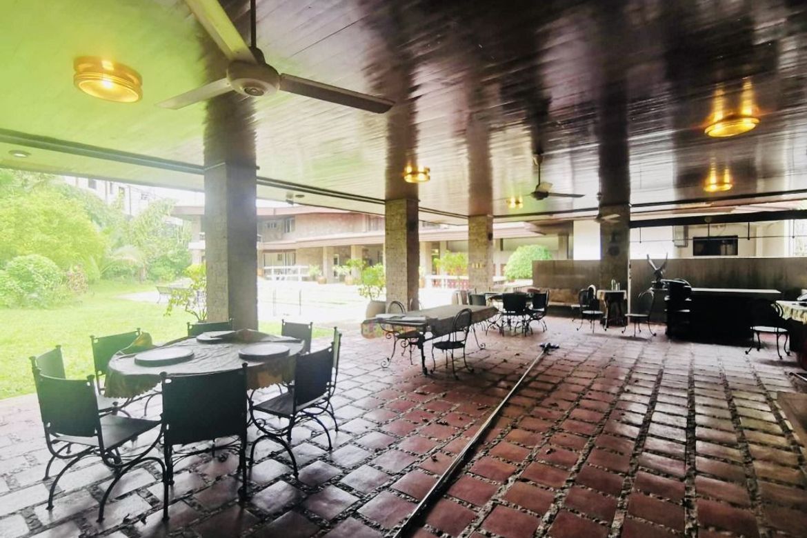 6 Bedroom House for Sale in Greenhills, San Juan, Metro Manila – photo 3