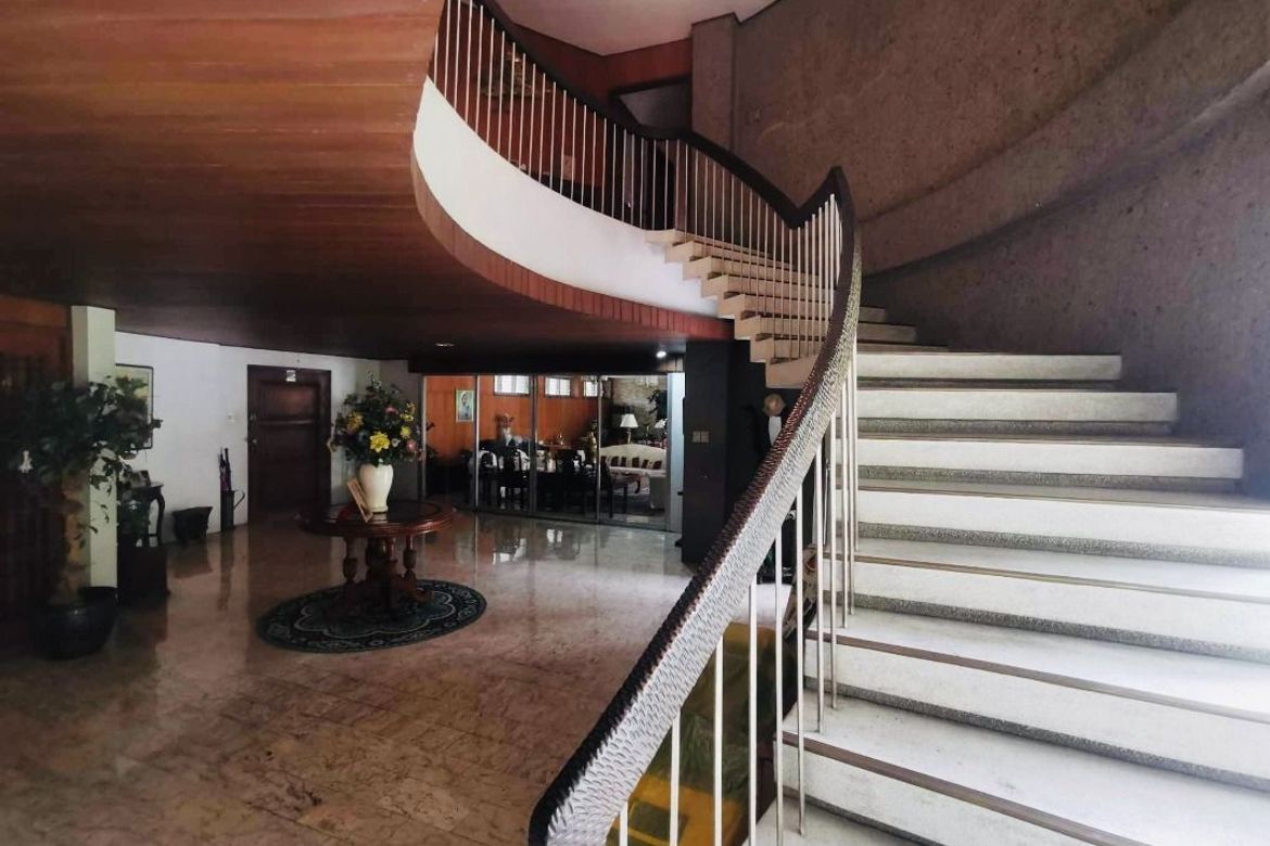 6 Bedroom House for Sale in Greenhills, San Juan, Metro Manila – photo 8