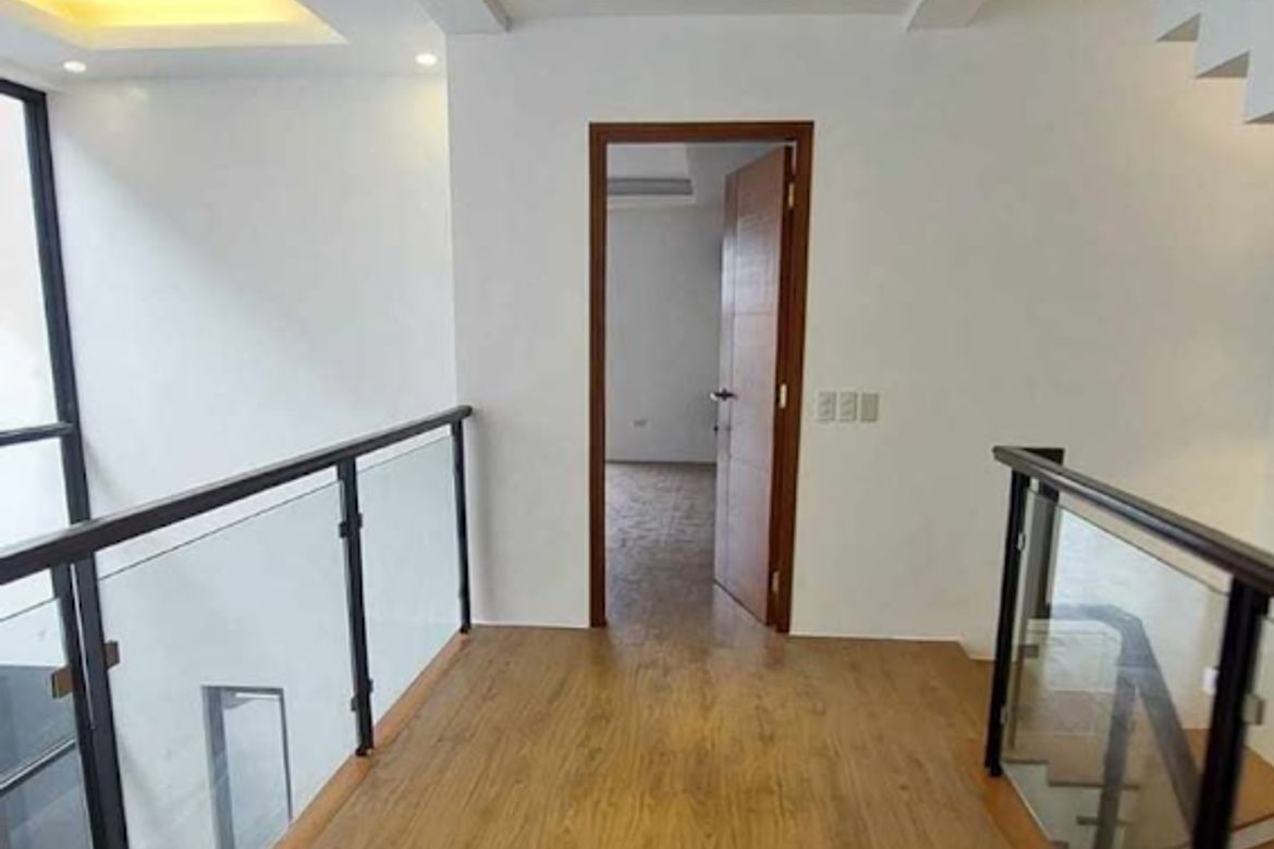 6 Bedroom House for Sale in Greenwoods Executive Village - Cainta, San Andres, Cainta, Rizal – photo 7