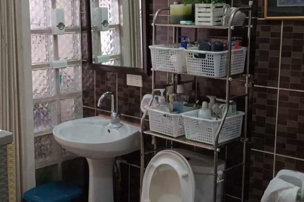 6 Bedroom House for Sale in Greenwoods Executive Village - Cainta, San Andres, Cainta, Rizal – photo 8