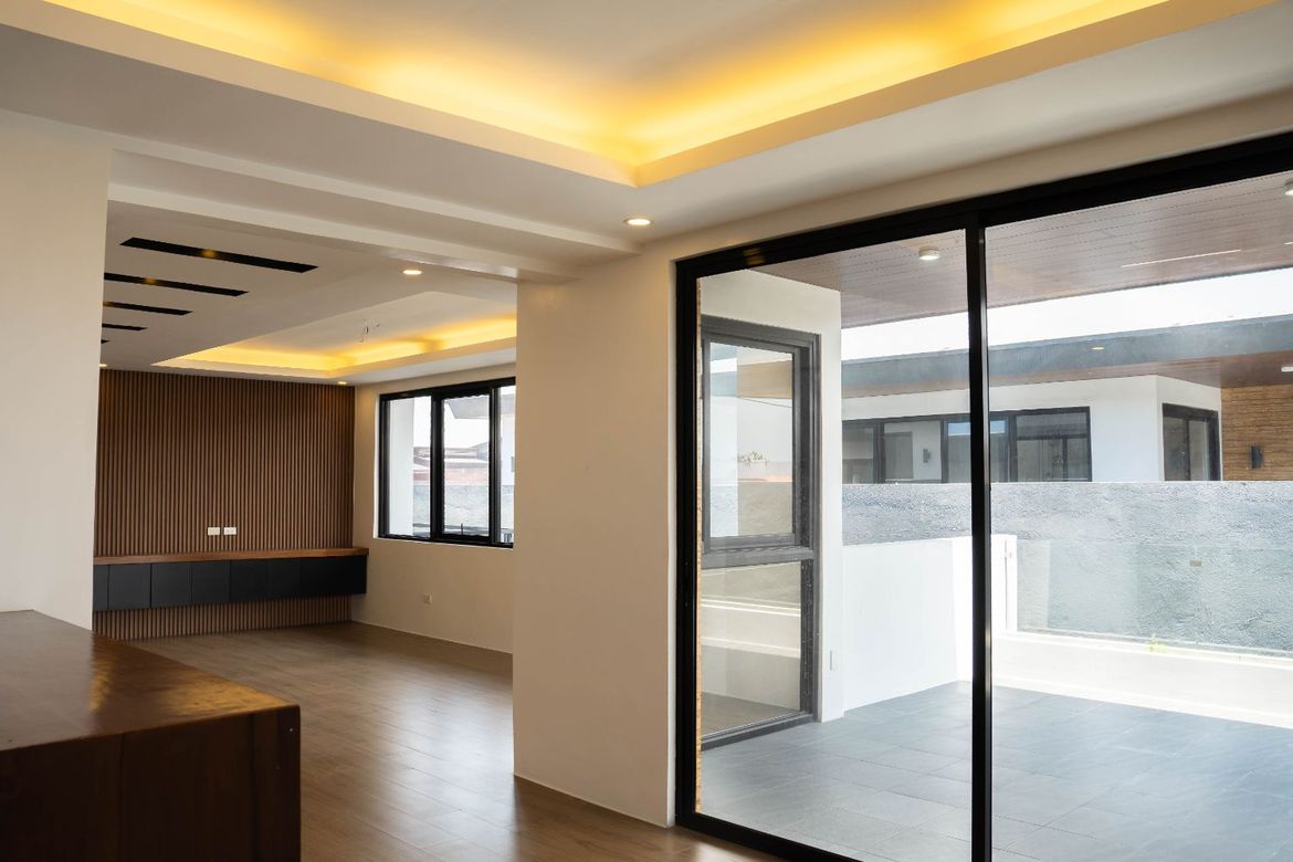 6 Bedroom House for Sale in Greenwoods Executive Village, San Miguel, Pasig, Metro Manila – photo 6