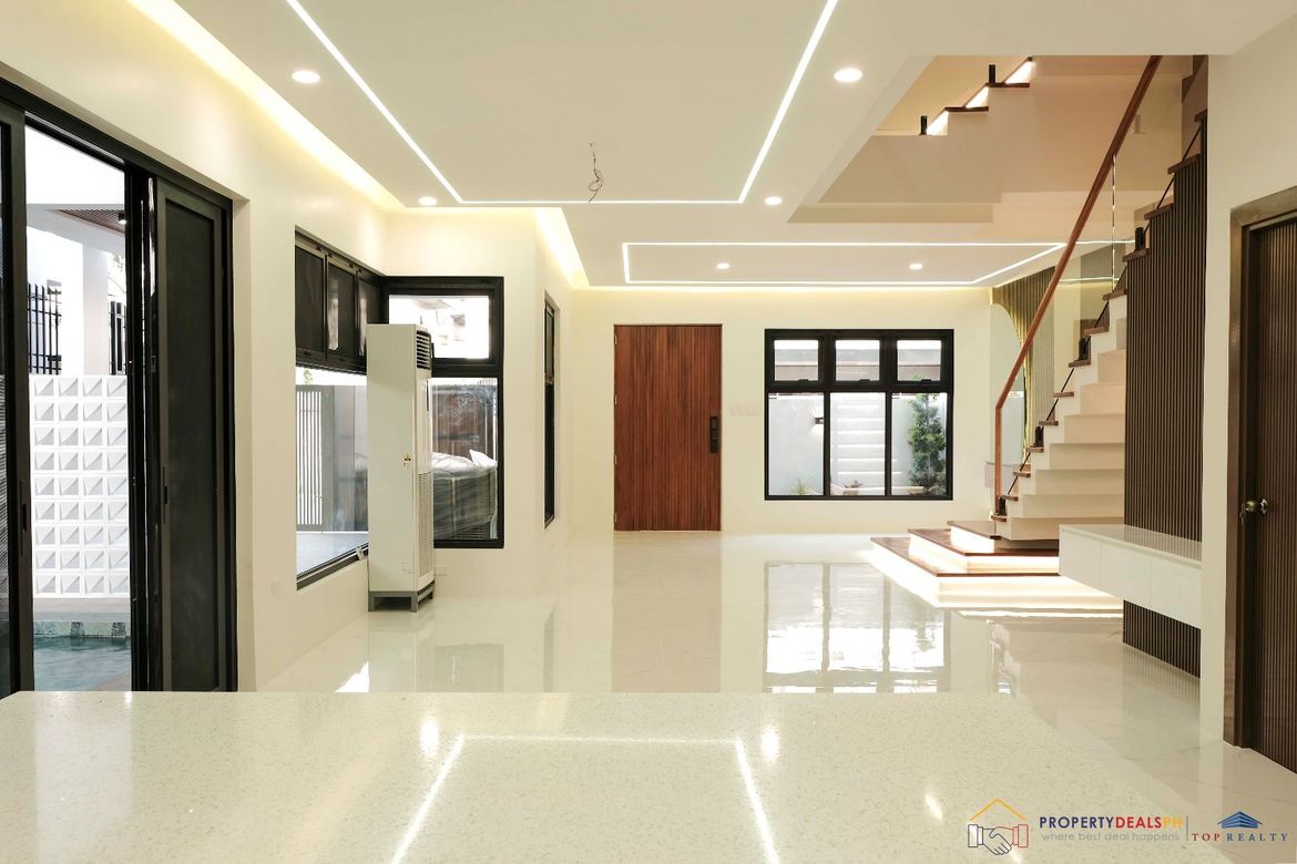 6 Bedroom House for Sale in Greenwoods Executive Village, San Miguel, Pasig, Metro Manila – photo 6