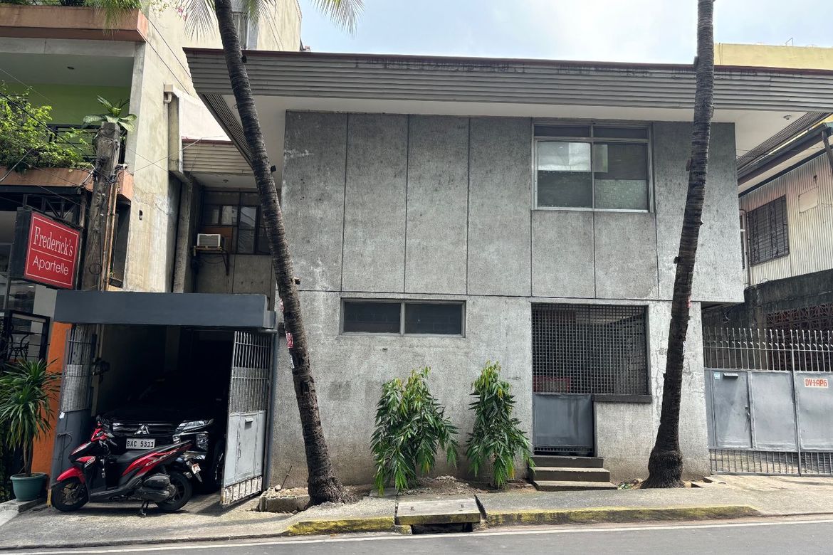 6 Bedroom House for Sale in Highway Hills, Mandaluyong, Metro Manila near MRT-3 Boni – photo 2