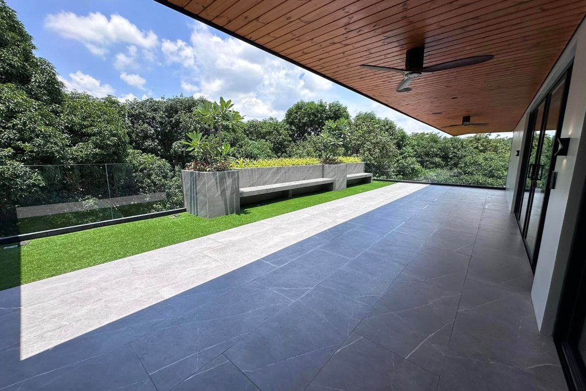 6 Bedroom House for Sale in Inchican, Silang, Cavite – photo 3