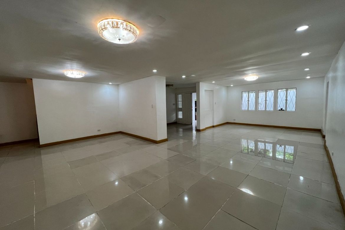 6 Bedroom House for Sale in Kapitolyo, Pasig, Metro Manila