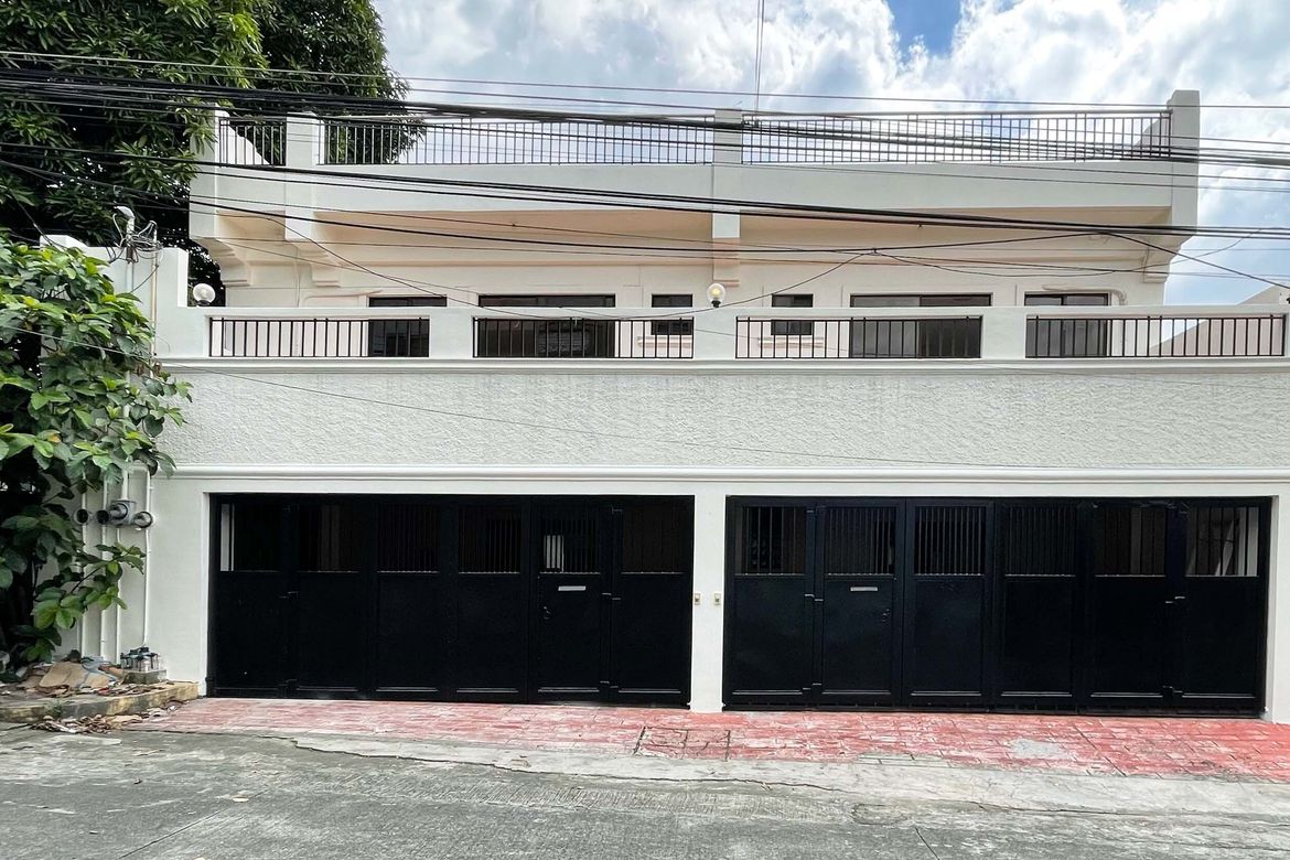 6 Bedroom House for Sale in Kapitolyo, Pasig, Metro Manila
