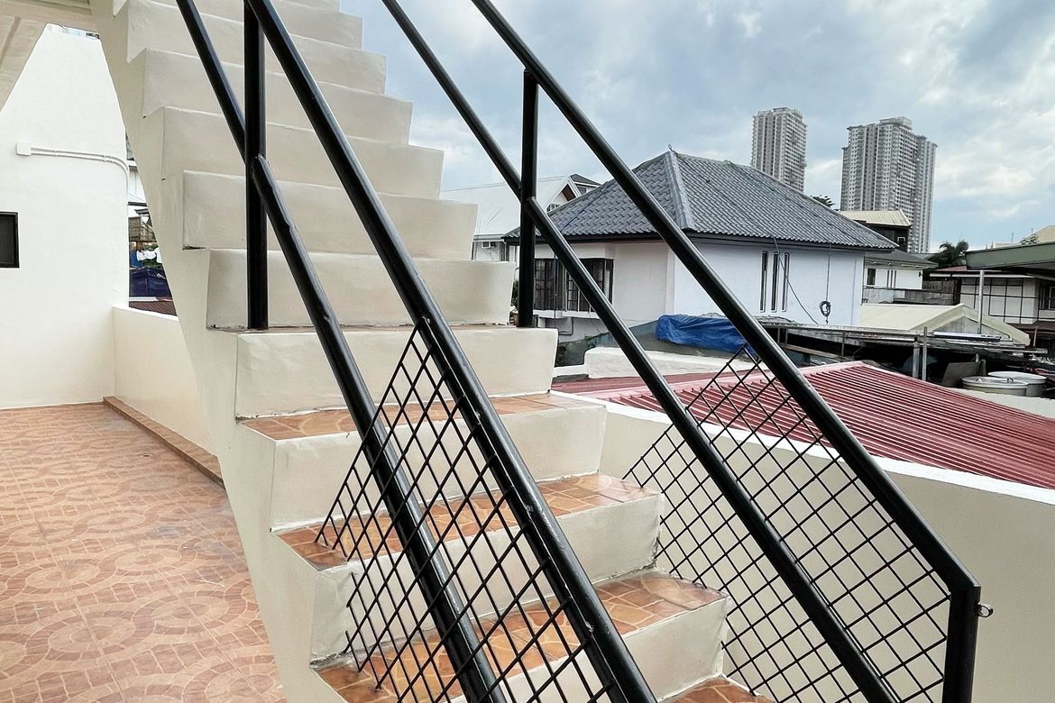 6 Bedroom House for Sale in Kapitolyo, Pasig, Metro Manila – photo 6
