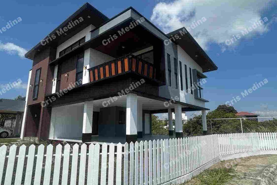 6 Bedroom House for Sale in Kaybagal South, Tagaytay, Cavite