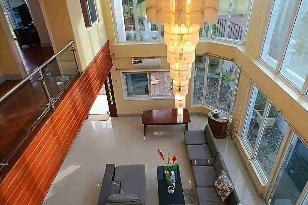 6 Bedroom House for Sale in Mactan, Lapu-Lapu, Cebu