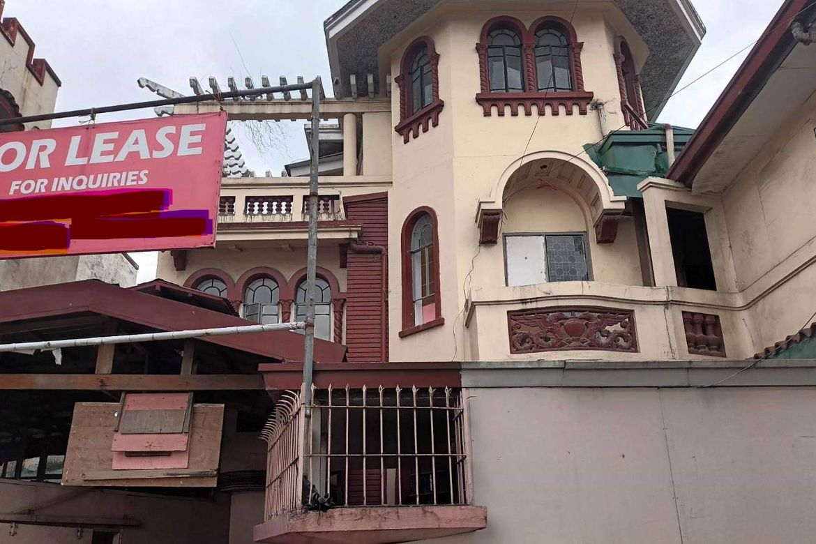 6 Bedroom House for Sale in Manila, Metro Manila
