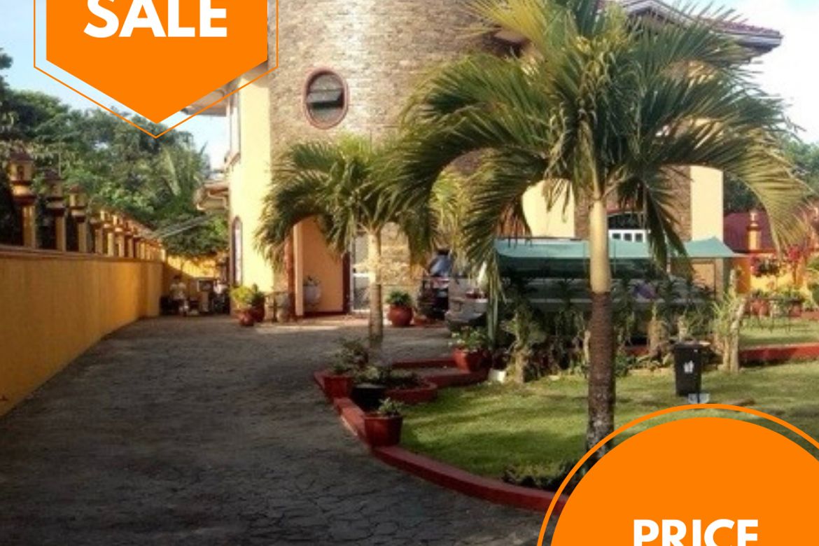 6 Bedroom House for Sale in Marahan II, Alfonso, Cavite