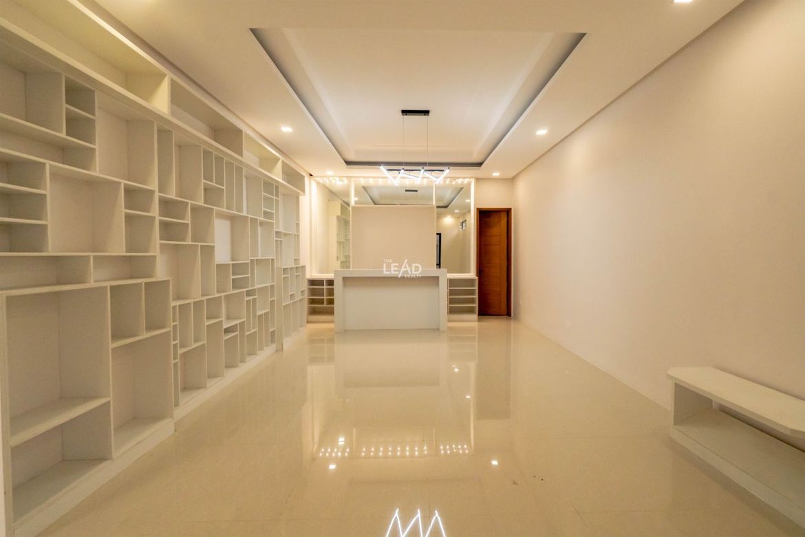 6 Bedroom House for Sale in Moonwalk, Parañaque, Metro Manila – photo 4