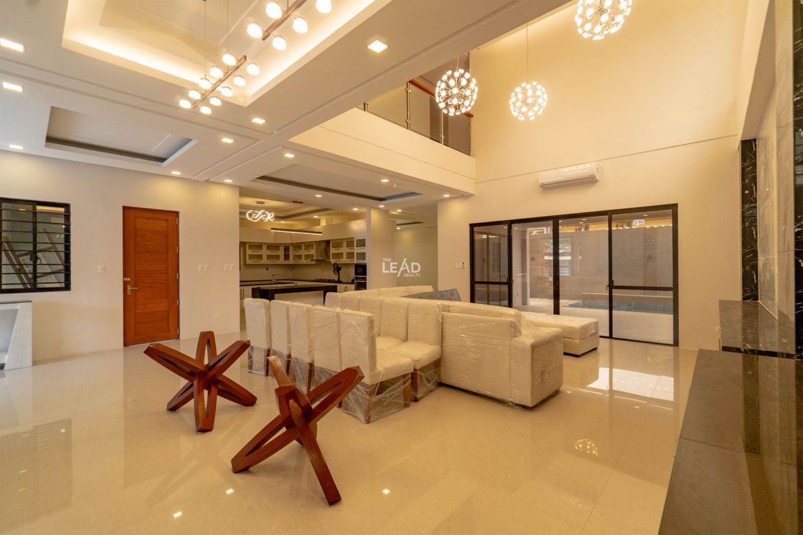 6 Bedroom House for Sale in Moonwalk, Parañaque, Metro Manila – photo 6