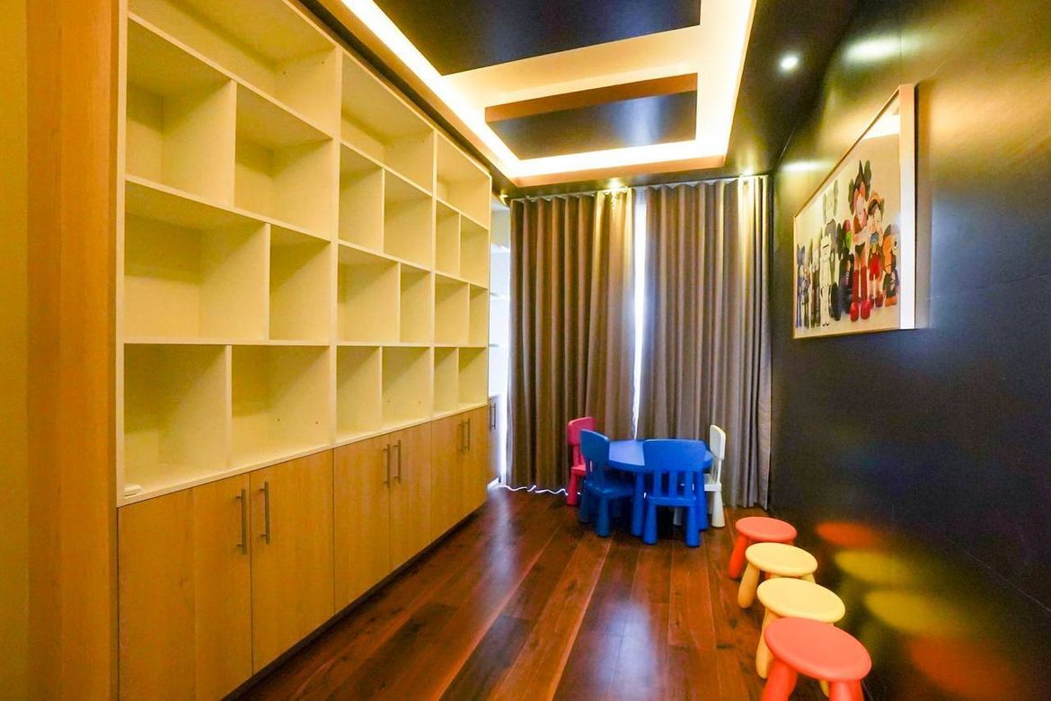 6 Bedroom House for Sale in Moonwalk, Parañaque, Metro Manila – photo 5