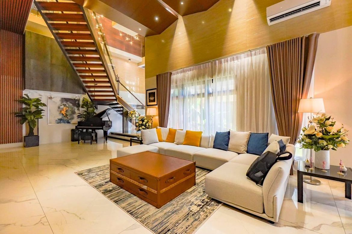 6 Bedroom House for Sale in Moonwalk, Parañaque, Metro Manila – photo 7
