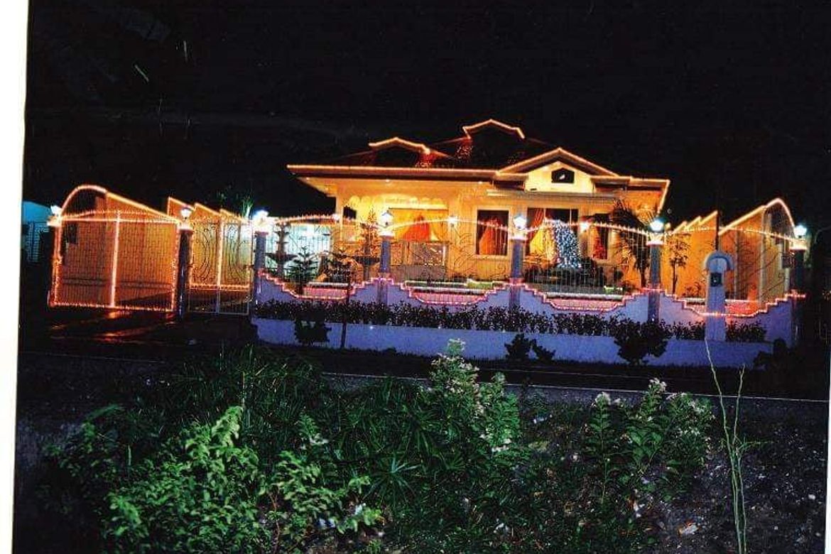 6 Bedroom House for Sale in Nagbalaye, Santa Catalina, Negros Oriental – photo 2