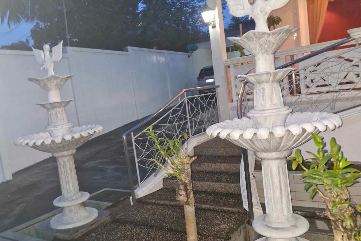 6 Bedroom House for Sale in Nagbalaye, Santa Catalina, Negros Oriental – photo 3