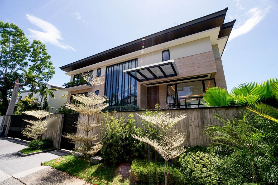 6 Bedroom House for Sale in New Alabang Village, Muntinlupa, Metro Manila – photo 3
