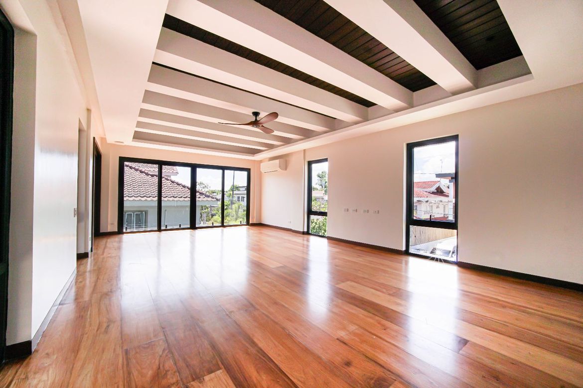 6 Bedroom House for Sale in New Alabang Village, Muntinlupa, Metro Manila – photo 7