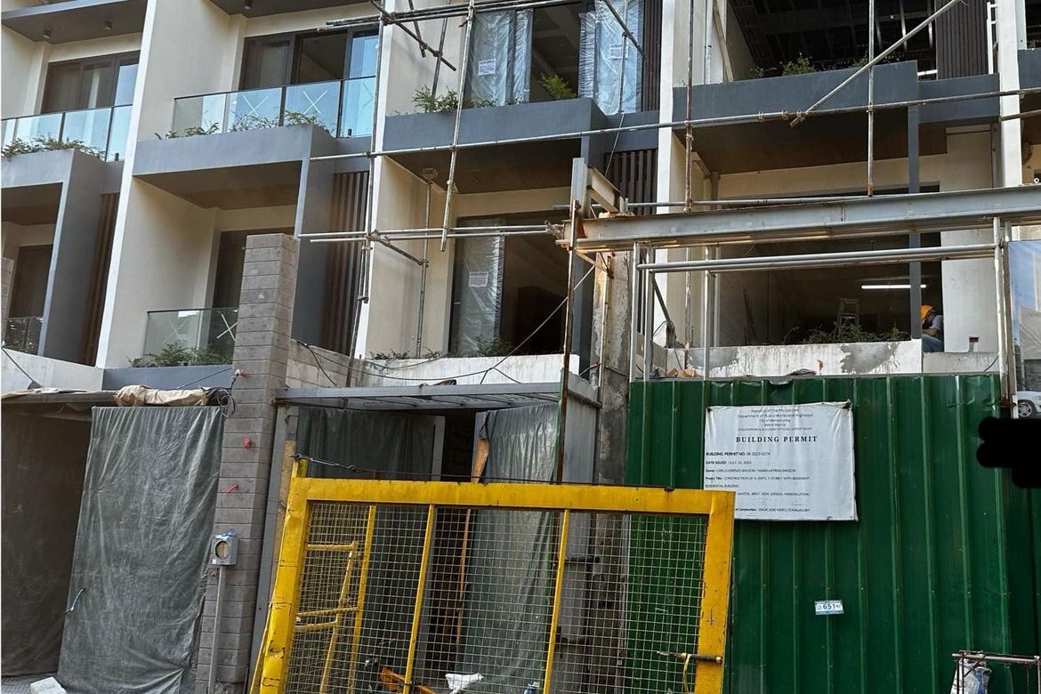 6 Bedroom House for Sale in New Zañiga, Mandaluyong, Metro Manila