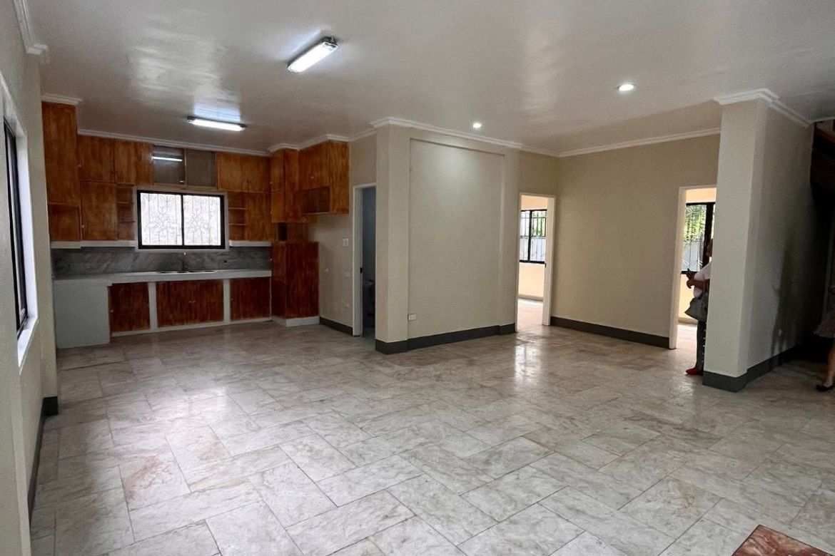 6 Bedroom House for Sale in Pakna-An, Mandaue, Cebu – photo 6