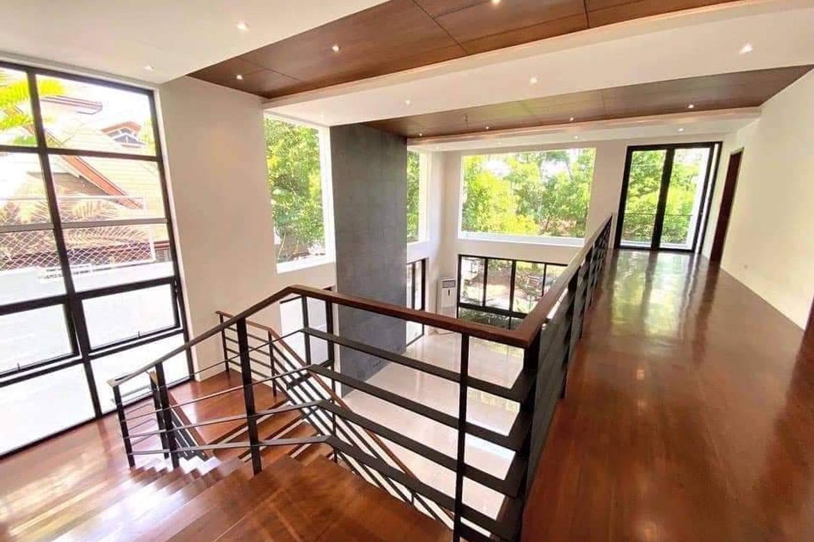 6 Bedroom House for Sale in Pansol, Quezon City, Metro Manila – photo 5