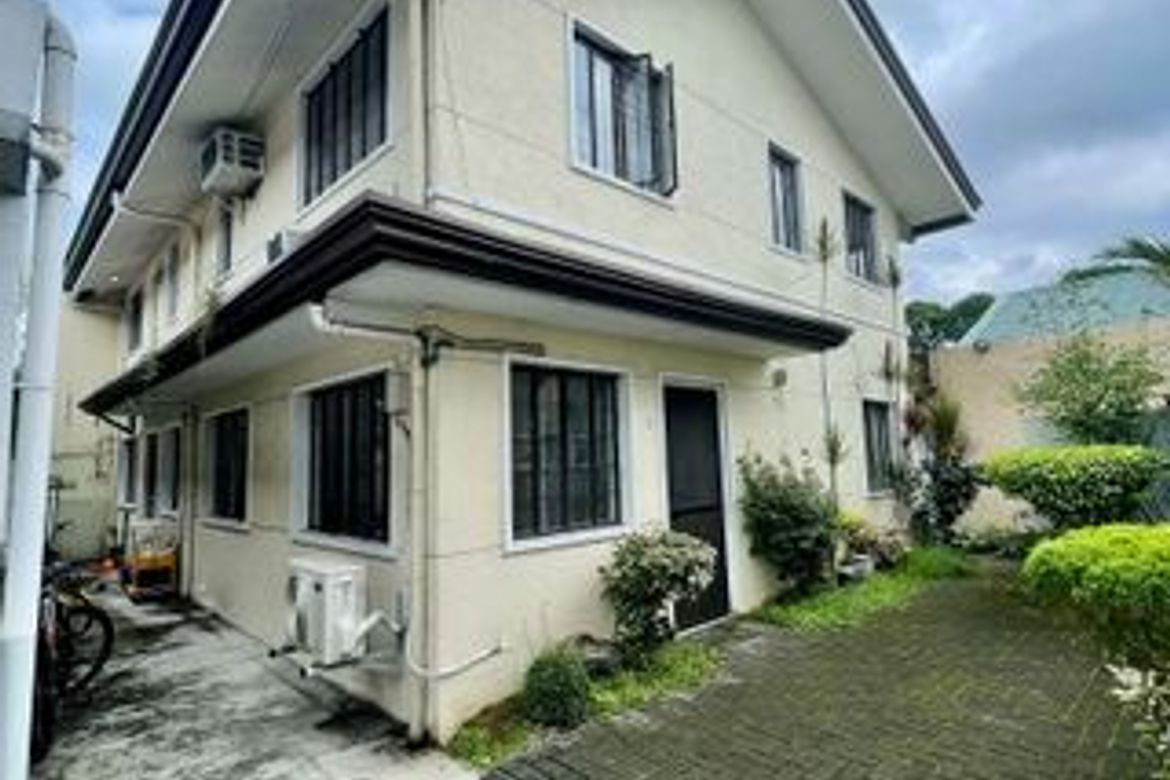 6 Bedroom House for Sale in Pasong Tamo, Quezon City, Metro Manila