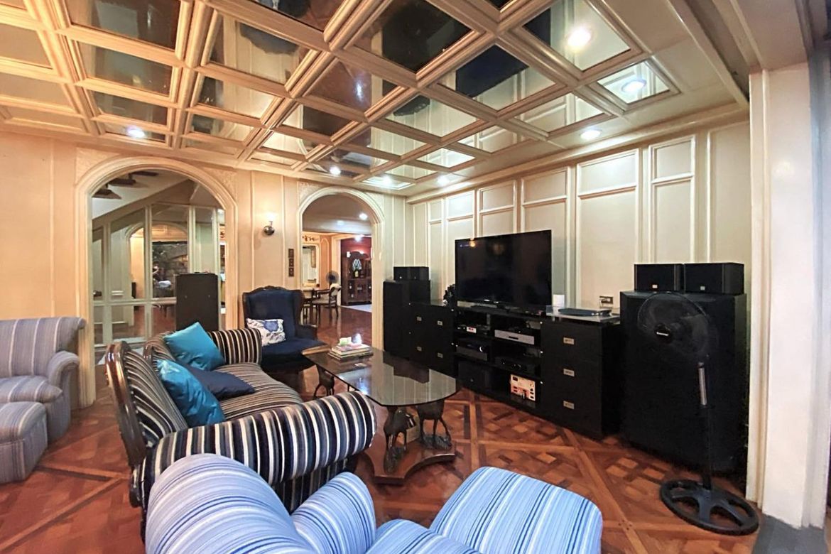 6 Bedroom House for Sale in Phil-Am, Quezon City, Metro Manila near MRT-3 North Avenue – photo 6