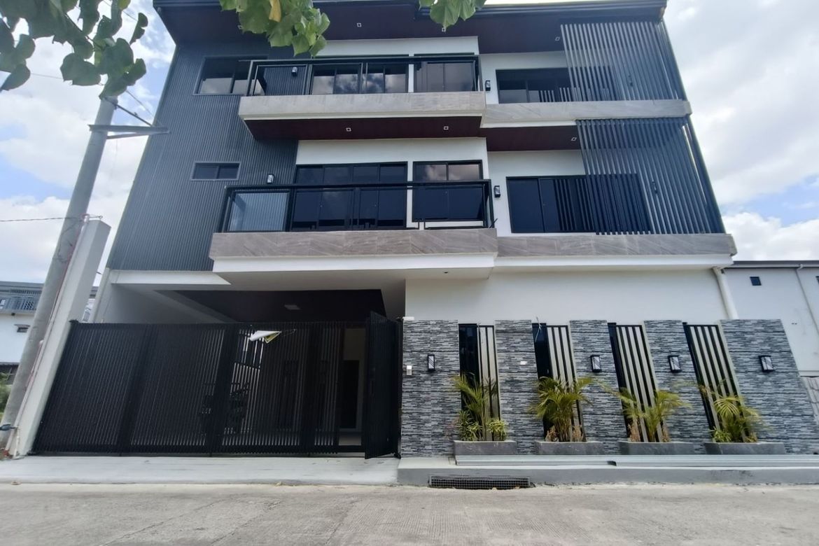 6 Bedroom House for Sale in Pinagbuhatan, Pasig, Metro Manila