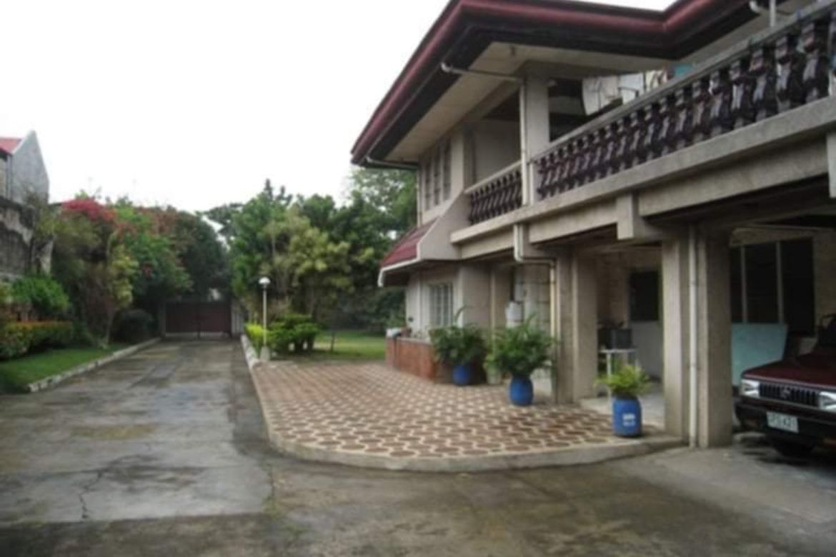 6 Bedroom House for Sale in Punta Princesa, Cebu City, Cebu