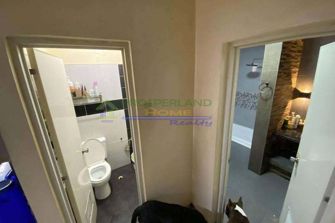 6 Bedroom House for Sale in Quiapo, Manila, Metro Manila near LRT-1 Carriedo