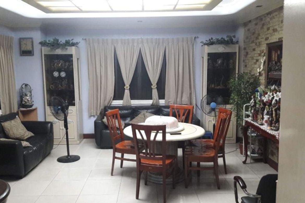 6 Bedroom House for Sale in Quiapo, Manila, Metro Manila near LRT-1 Carriedo – photo 5