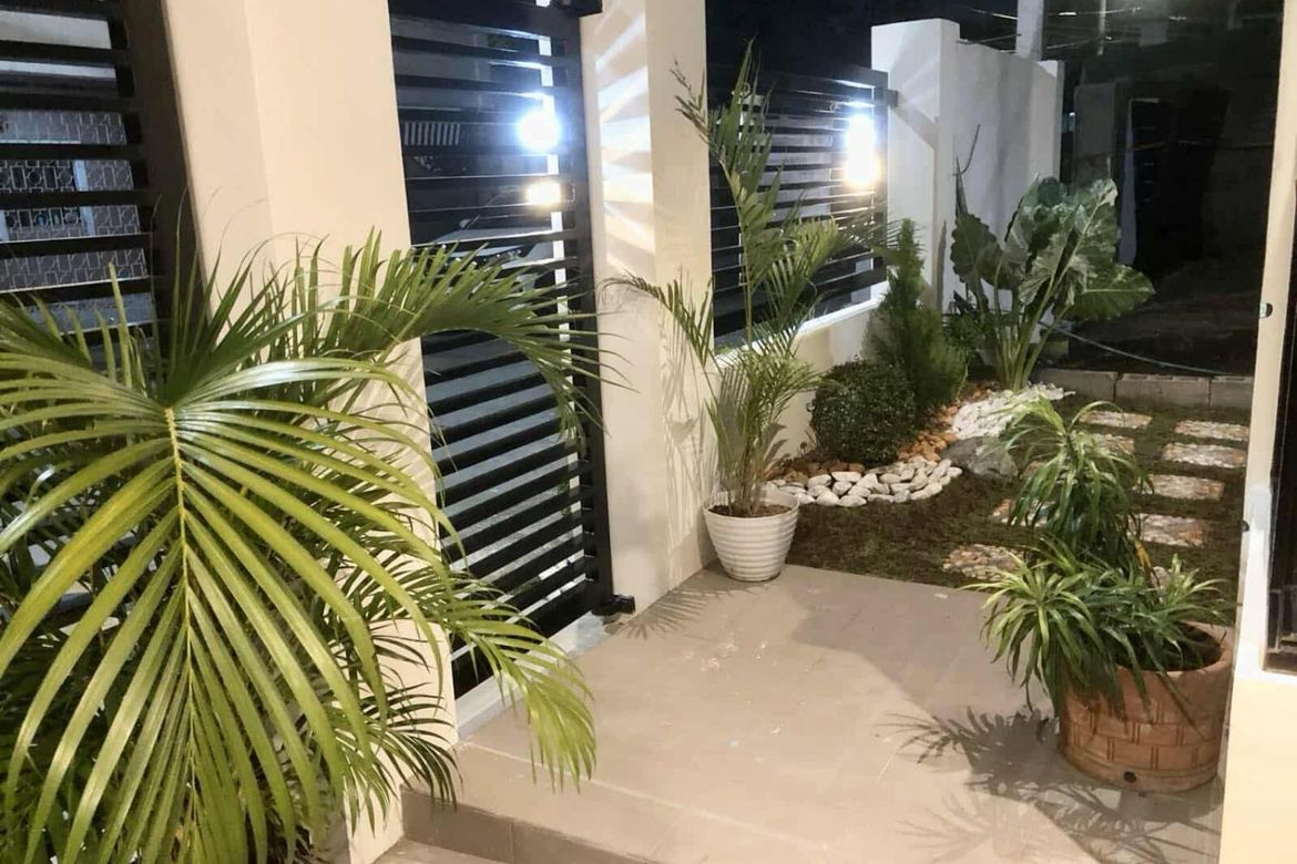 6 Bedroom House for Sale in Rosario, San Pedro, Laguna