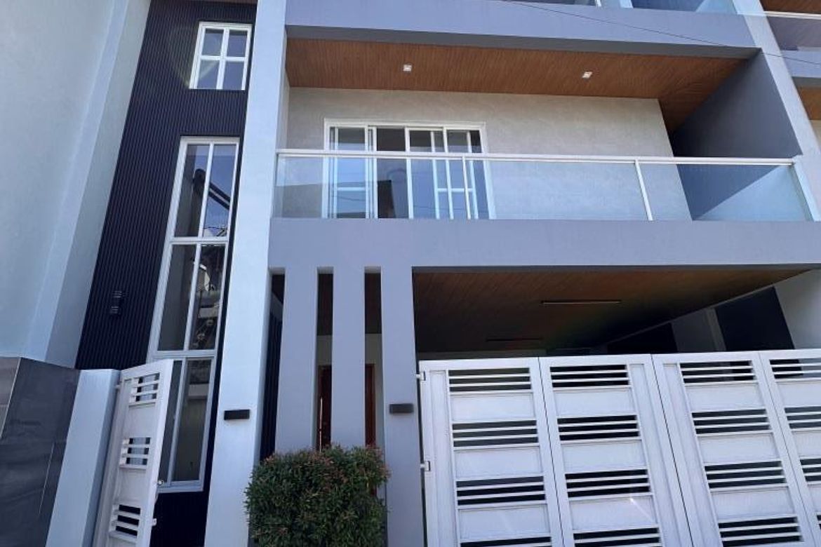 6 Bedroom House for Sale in San Andres, Cainta, Rizal – photo 2