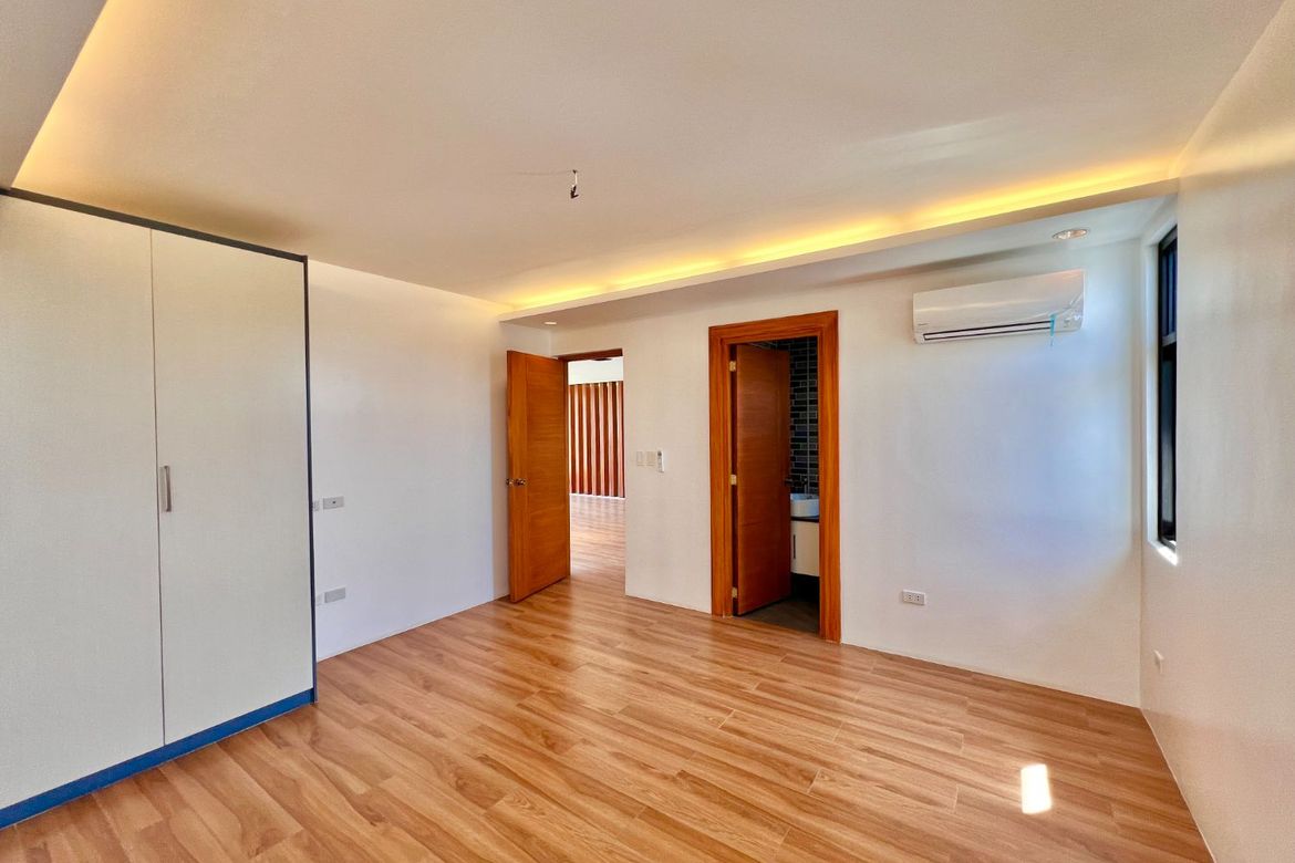6 Bedroom House for Sale in San Andres, Cainta, Rizal – photo 8