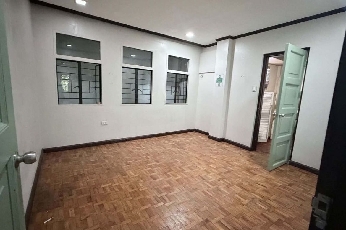 6 Bedroom House for Sale in San Antonio, Makati, Metro Manila – photo 2