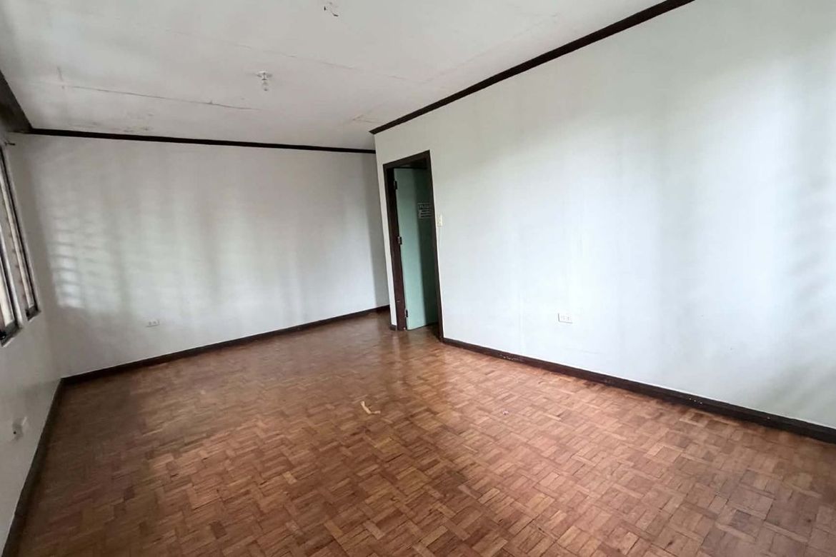 6 Bedroom House for Sale in San Antonio, Makati, Metro Manila – photo 8
