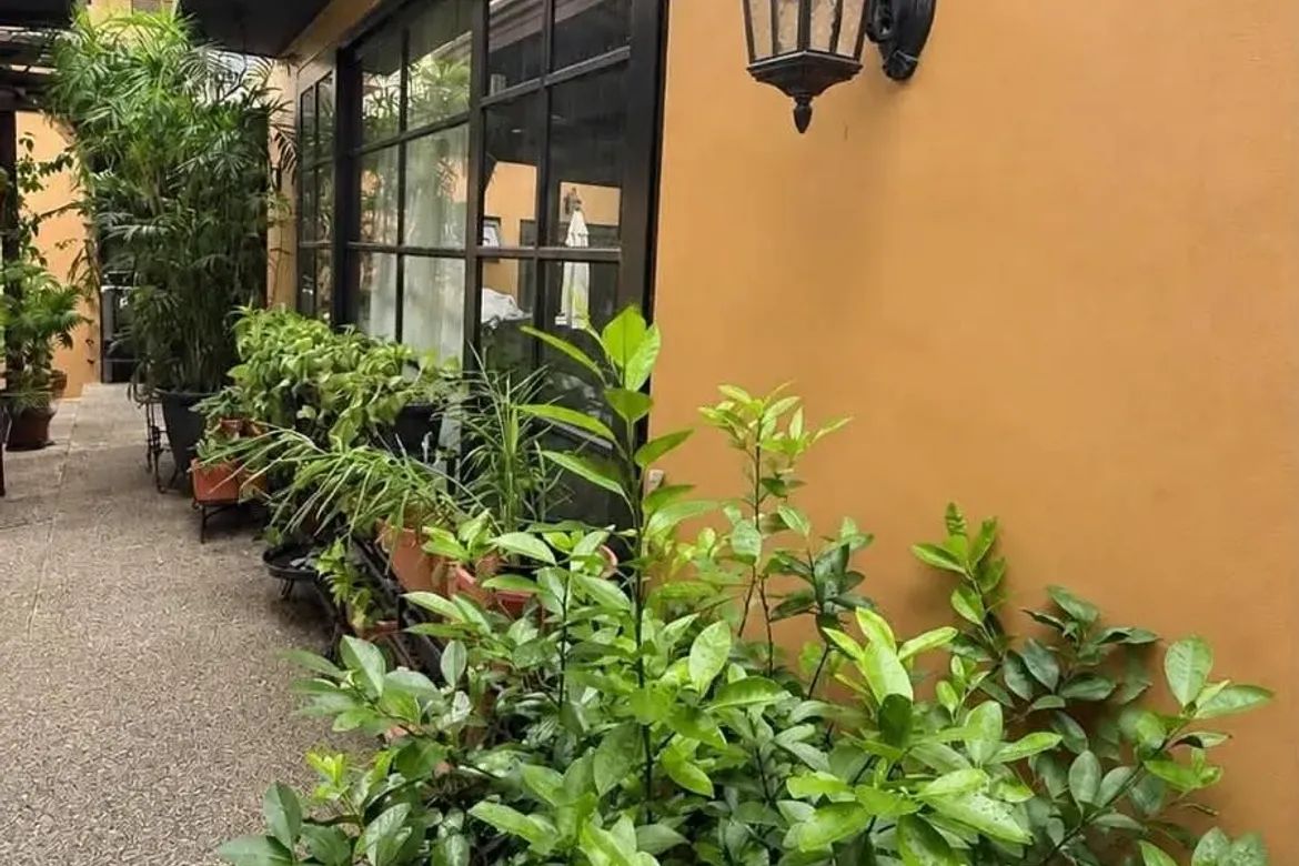 6 Bedroom House for Sale in San Dionisio, Parañaque, Metro Manila – photo 7