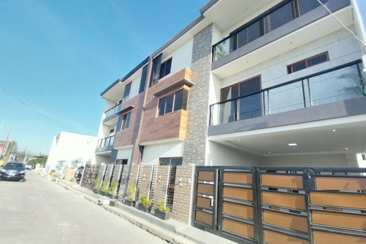 6 Bedroom House for Sale in San Isidro, Cainta, Rizal – photo 2