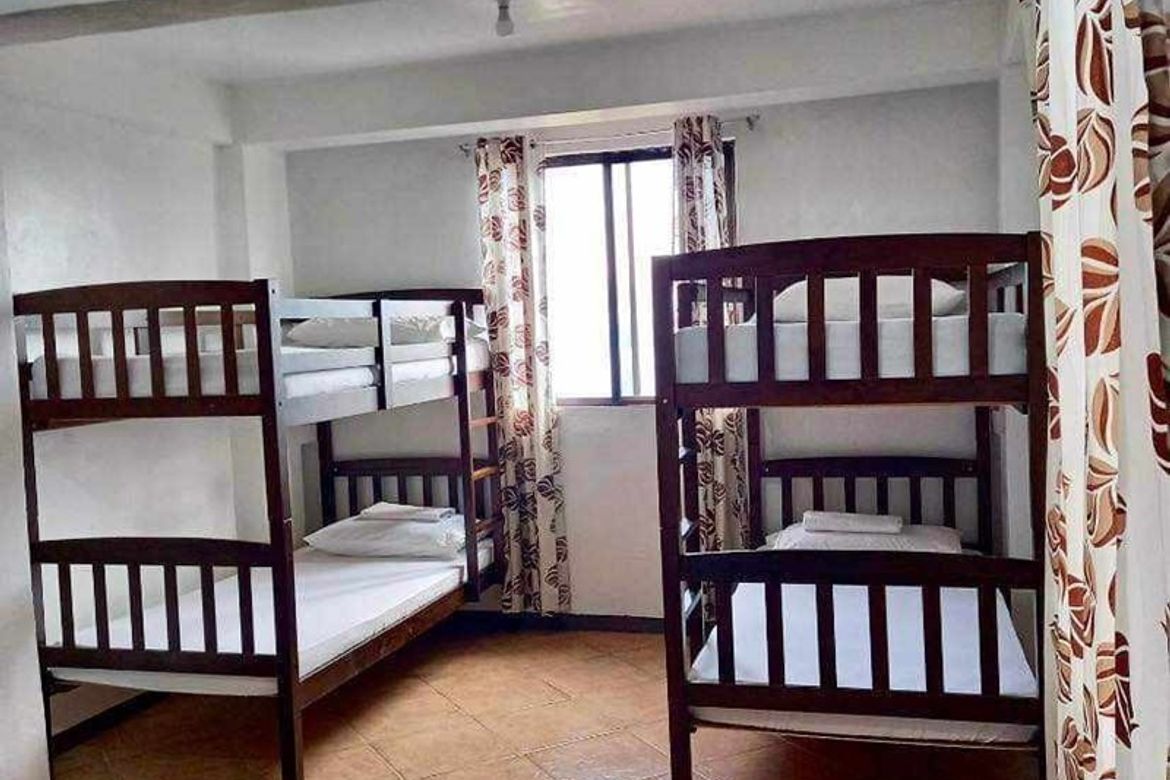 6 Bedroom House for Sale in San Jose, Tagaytay, Cavite – photo 2