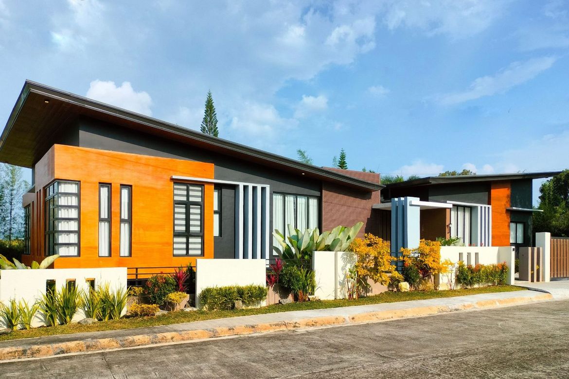 6 Bedroom House for Sale in San Jose, Tagaytay, Cavite