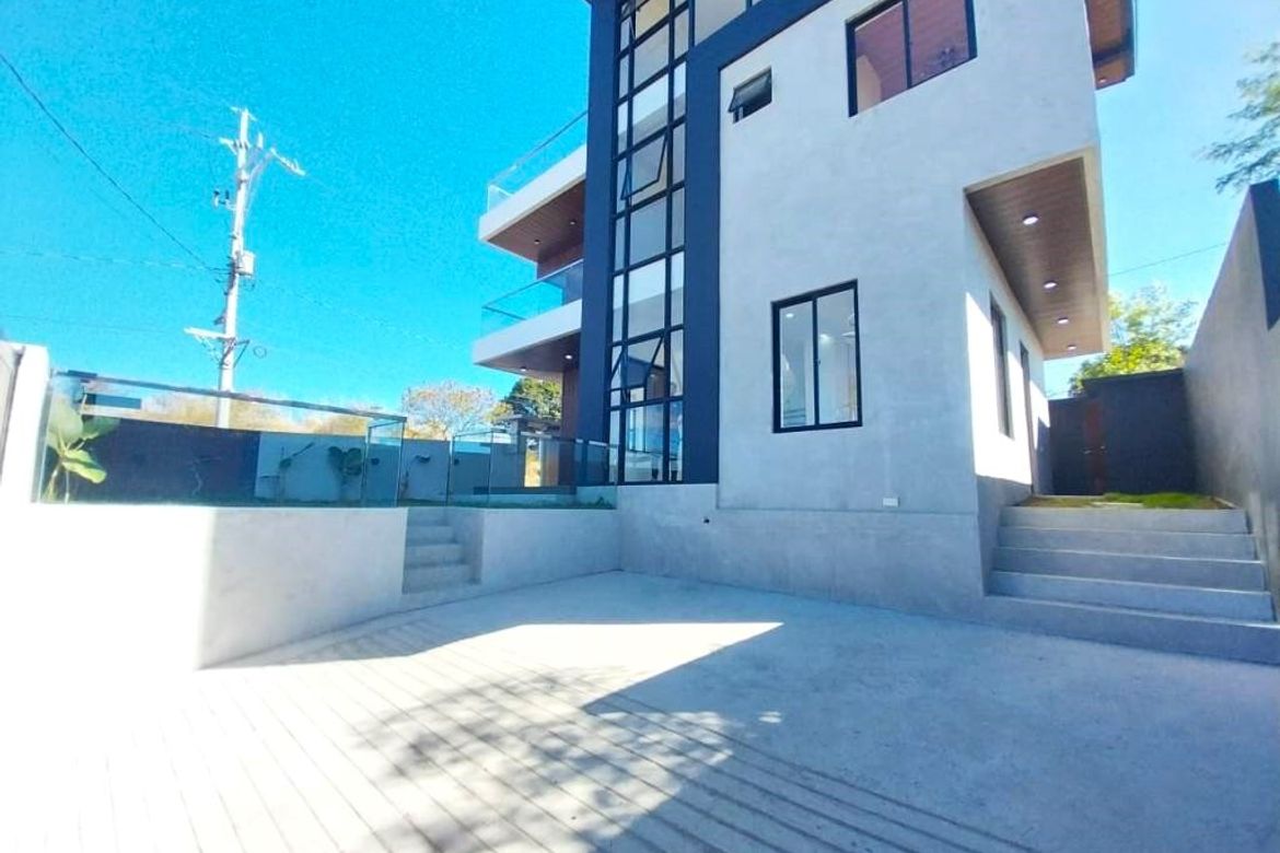 6 Bedroom House for Sale in San Juan, Taytay, Rizal – photo 6