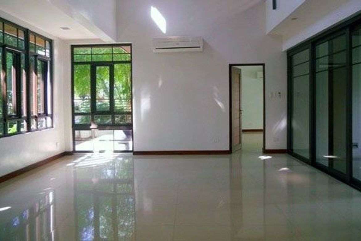 6 Bedroom House for Sale in San Lorenzo, Makati, Metro Manila near MRT-3 Ayala – photo 5