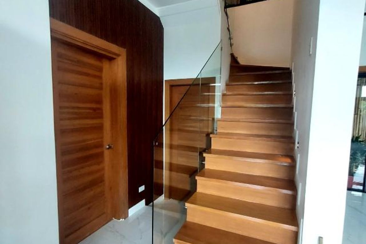 6 Bedroom House for Sale in San Miguel, Pasig, Metro Manila – photo 7