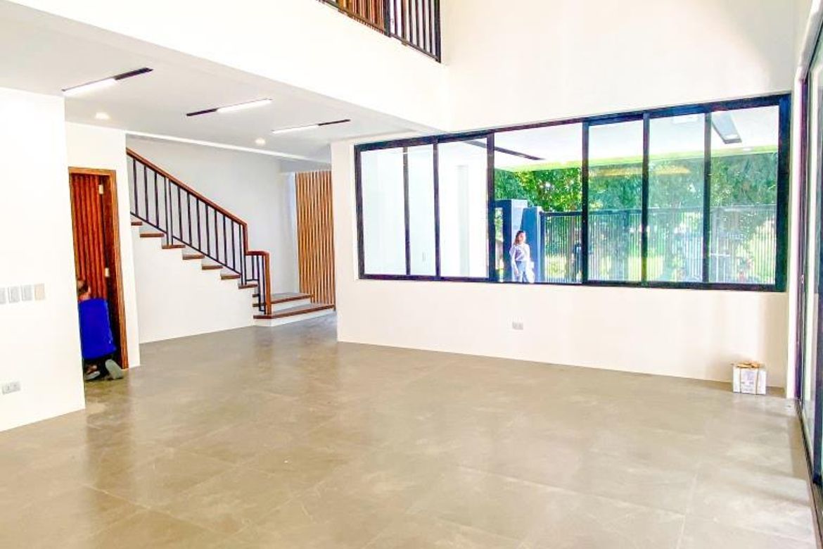 6 Bedroom House for Sale in San Miguel, Pasig, Metro Manila – photo 6