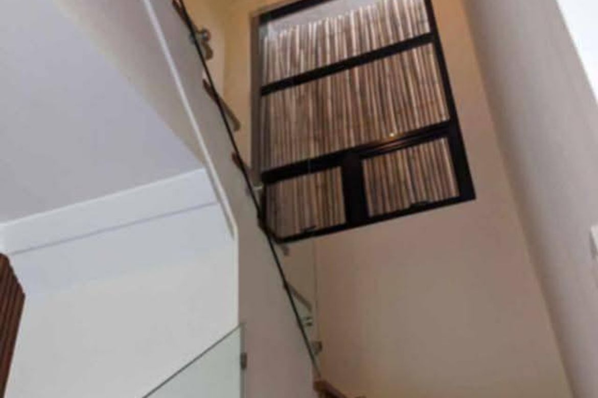 6 Bedroom House for Sale in San Miguel, Pasig, Metro Manila – photo 3