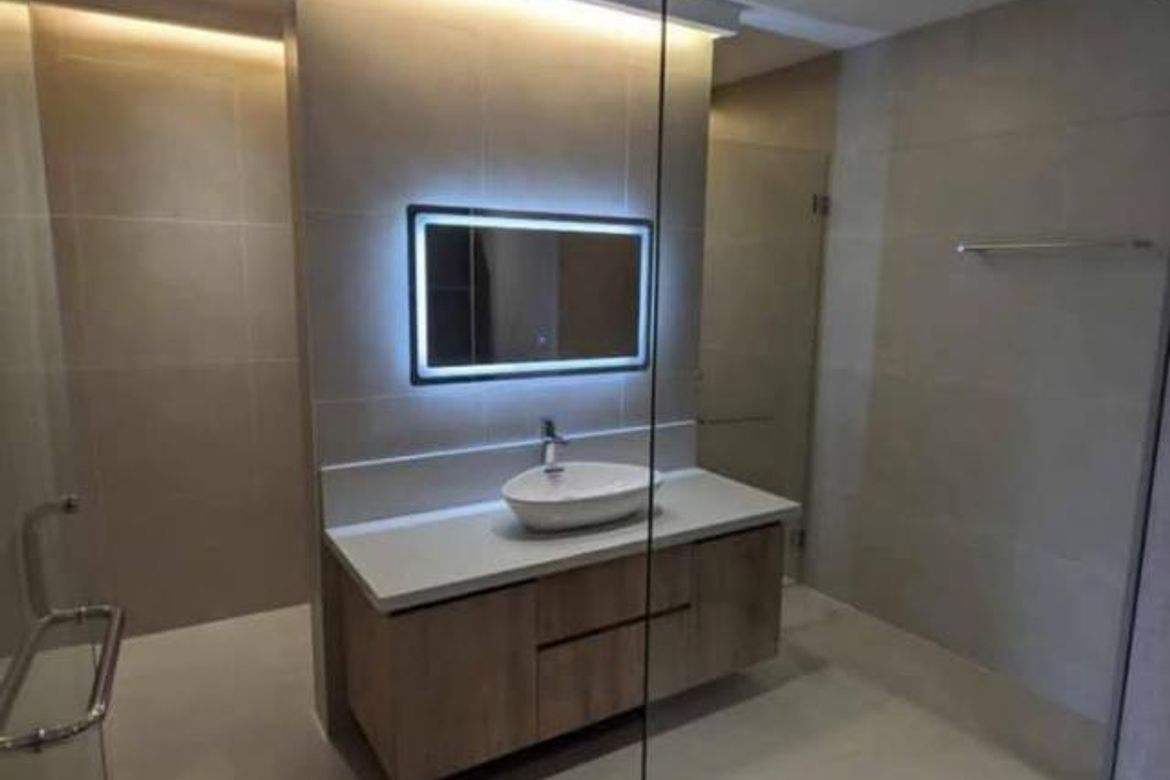 6 Bedroom House for Sale in San Miguel, Pasig, Metro Manila – photo 8